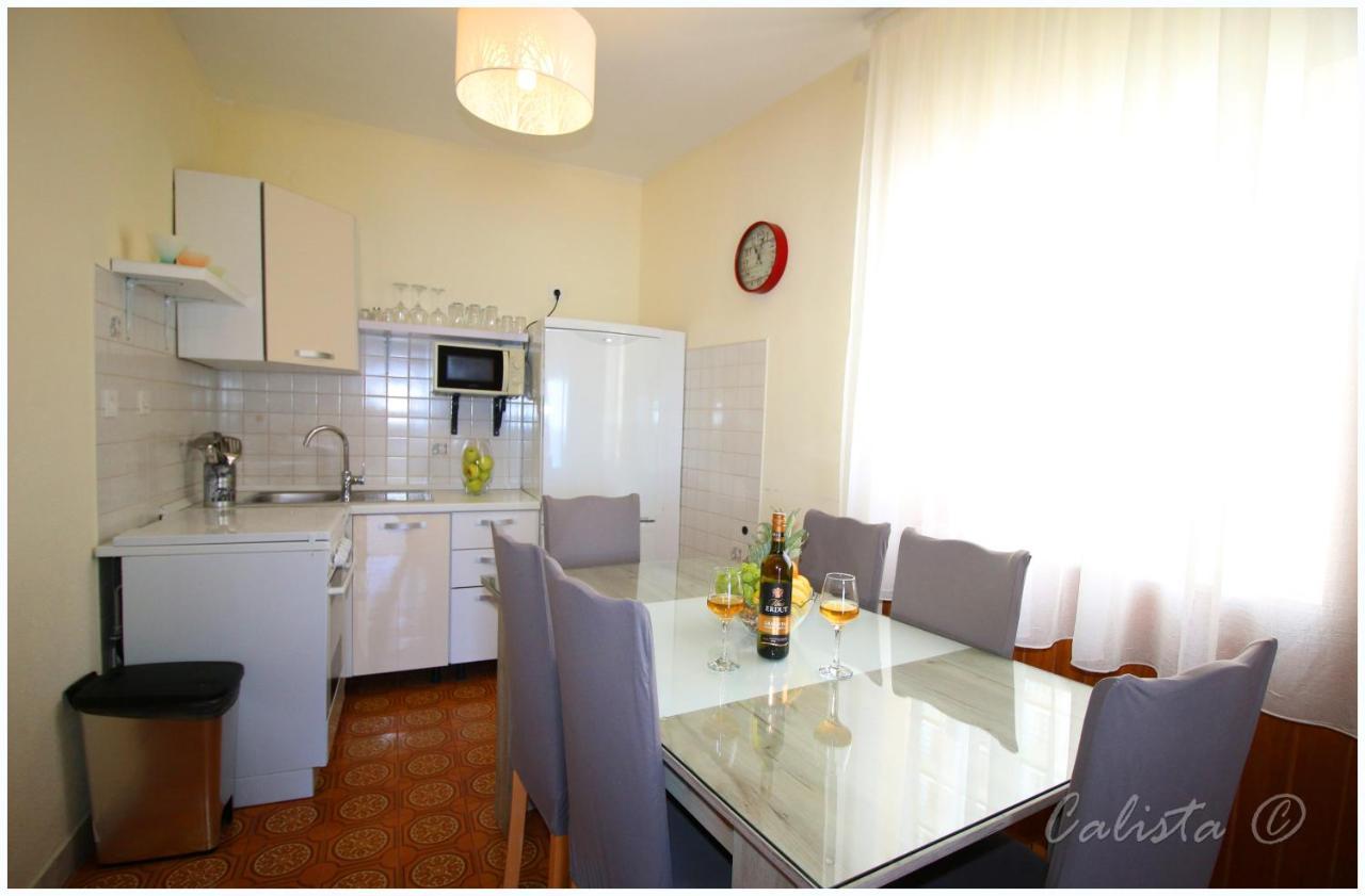 Apartman Smoljic 4+2 Primošten Zewnętrze zdjęcie